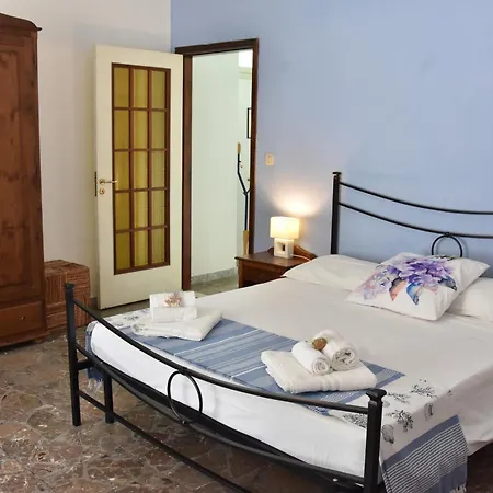 Plaza Apartment Giardini Naxos